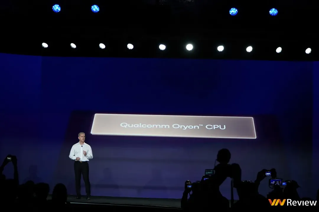 Qualcomm “nhá hàng” Oryon CPU: chip ARM chuyên dụng cho laptop, đối đầu Apple M1, M2 Qualcomm “nhá hàng” Oryon CPU: chip ARM chuyên dụng cho laptop, đối đầu Apple M1, M2