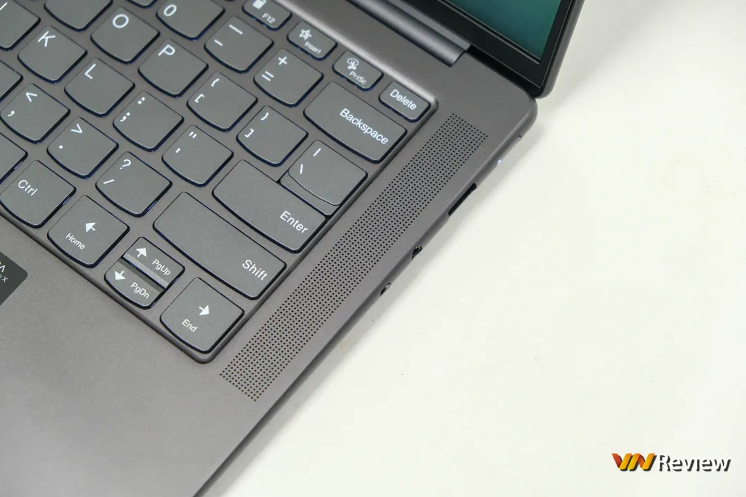 Đánh giá Lenovo Yoga Slim 7 Pro X (2022): món hời cho dân sáng tạo nội dung Đánh giá Lenovo Yoga Slim 7 Pro X (2022): món hời cho dân sáng tạo nội dung