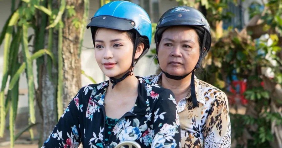 Hoa hậu Ngọc Châu có bạn trai chưa? Câu trả lời của mẹ ruột khiến nhiều thanh niên Việt ngẩn ngơ Hoa hậu Ngọc Châu có bạn trai chưa? Câu trả lời của mẹ ruột khiến nhiều thanh niên Việt ngẩn ngơ
