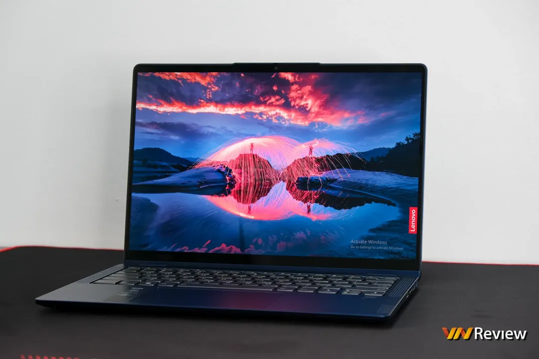 Đánh giá Lenovo IdeaPad Flex 5i Gen 8 (2023): Mua laptop 2-trong-1, không bây giờ thì bao giờ? Đánh giá Lenovo IdeaPad Flex 5i Gen 8 (2023): Mua laptop 2-trong-1, không bây giờ thì bao giờ?
