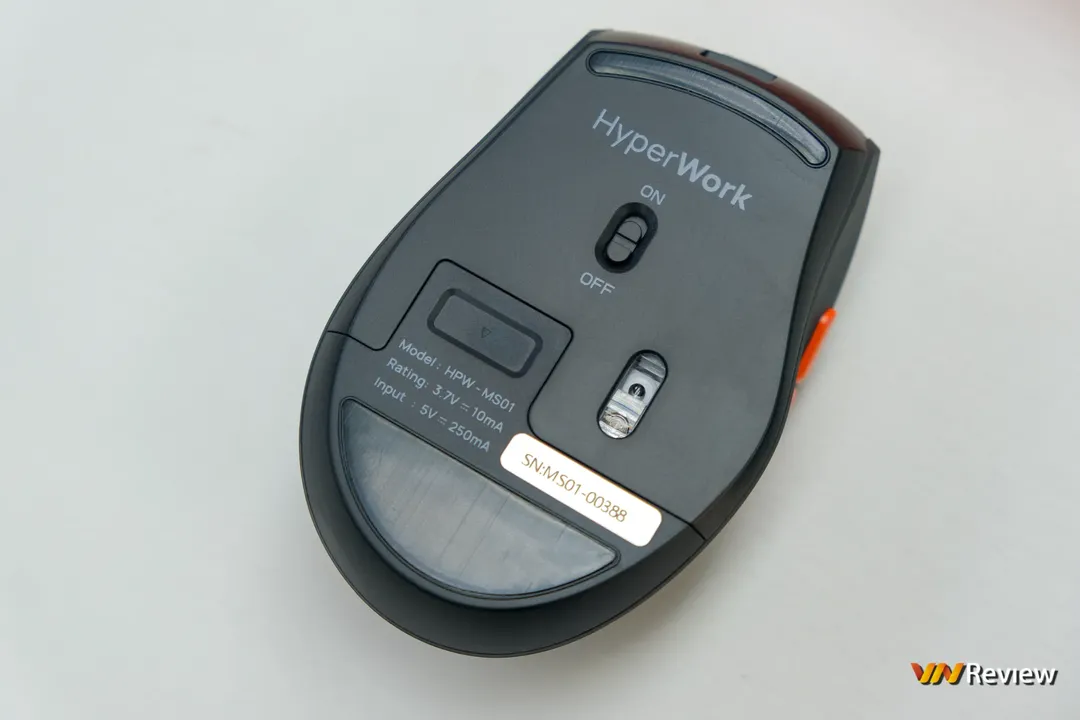 Trải nghiệm chuột HyperWork Silentium: Thứ nên có mặt ở mọi văn phòng Trải nghiệm chuột HyperWork Silentium: Thứ nên có mặt ở mọi văn phòng