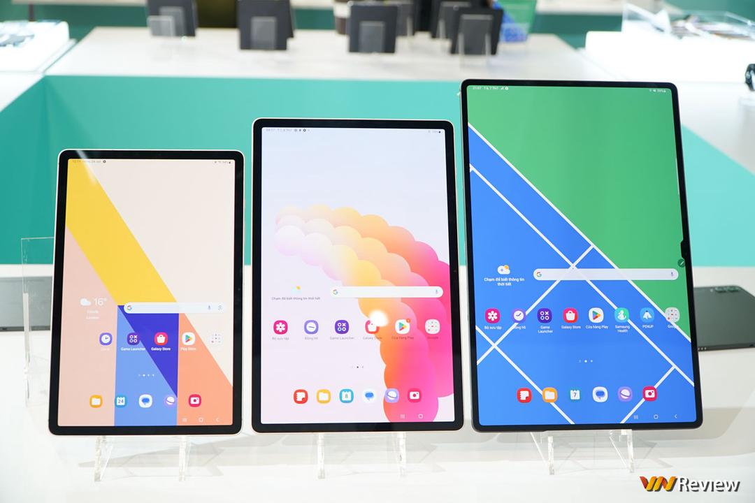 Trên tay Galaxy Tab S9 Ultra, Tab S9 và Tab S9+: dồn lực cho màn hình, hiệu năng, khả năng làm việc Trên tay Galaxy Tab S9 Ultra, Tab S9 và Tab S9+: dồn lực cho màn hình, hiệu năng, khả năng làm việc