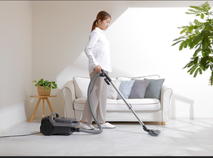 Trải nghiệm làm sạch nhà cửa cùng máy hút bụi dạng hộp Panasonic CL6 Trải nghiệm làm sạch nhà cửa cùng máy hút bụi dạng hộp Panasonic CL6