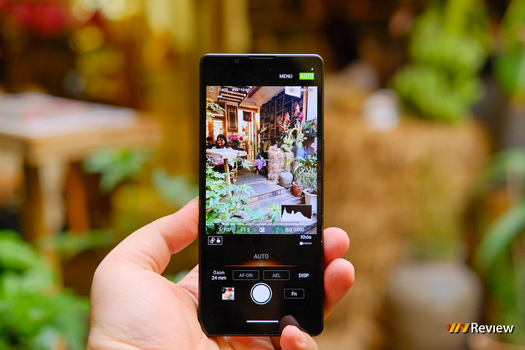 Đánh giá Sony Xperia 5 V: Điện thoại nhỏ gánh những trọng trách lớn Đánh giá Sony Xperia 5 V: Điện thoại nhỏ gánh những trọng trách lớn