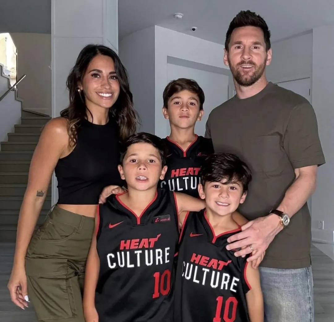 Messi vừa có động thái bất ngờ, gây ngỡ ngàng cho giới thể thao Mỹ Messi vừa có động thái bất ngờ, gây ngỡ ngàng cho giới thể thao Mỹ
