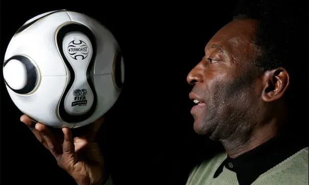 Vĩnh biệt huyền thoại bóng đá người Brazil Pele  Vĩnh biệt huyền thoại bóng đá người Brazil Pele