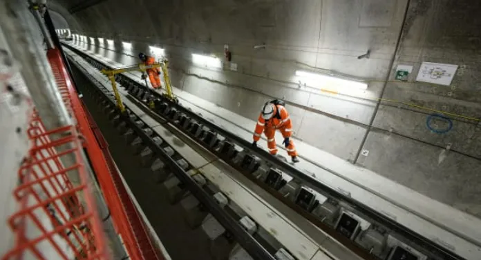 Khám phá hệ thống tàu điện ngầm 25 tỷ USD hiện đại nhất châu Âu Khám phá hệ thống tàu điện ngầm 25 tỷ USD hiện đại nhất châu Âu