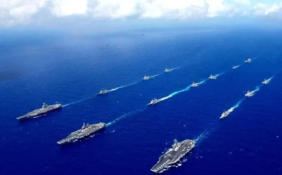 Tại sao các nhóm tác chiến tàu sân bay lại sử dụng khu trục hạm để phòng không? Tại sao các nhóm tác chiến tàu sân bay lại sử dụng khu trục hạm để phòng không?