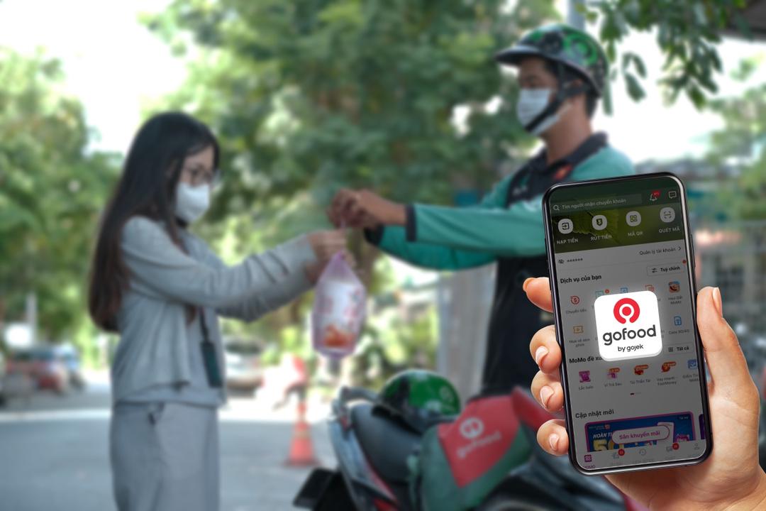 Gojek đưa tính năng đặt đồ ăn trực tuyến GoFood lên MoMo Gojek đưa tính năng đặt đồ ăn trực tuyến GoFood lên MoMo