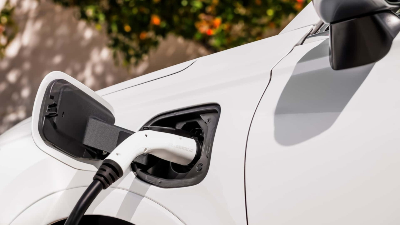 Giữa cơn thoái trào xe điện, Honda tung mẫu xe SUV độc đáo chạy bằng nhiên liệu Hydro  Giữa cơn thoái trào xe điện, Honda tung mẫu xe SUV độc đáo chạy bằng nhiên liệu Hydro