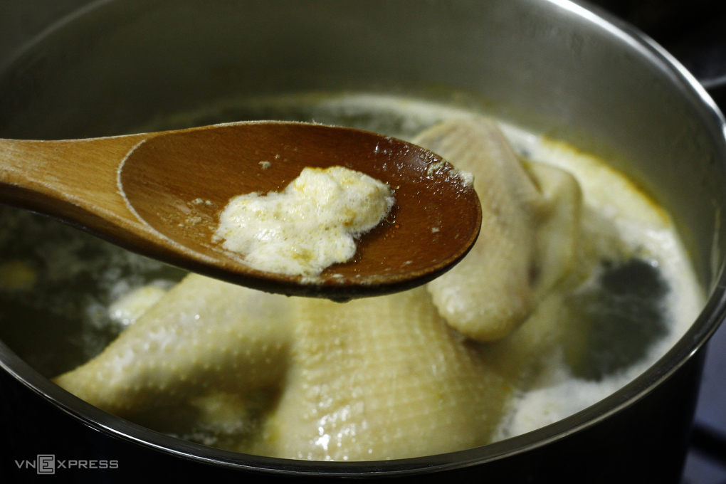 Có nên vớt bọt váng khi luộc thịt, hầm xương? Có nên vớt bọt váng khi luộc thịt, hầm xương?