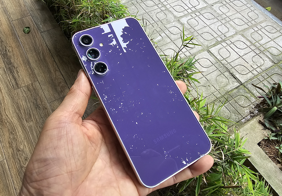 Chiếc điện thoại đáng giá nhất nhà Samsung vừa có thêm lý do để mua Chiếc điện thoại đáng giá nhất nhà Samsung vừa có thêm lý do để mua