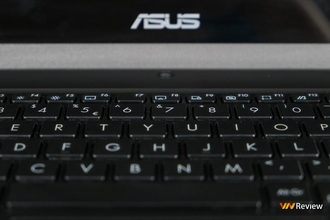 Đánh giá Asus BR1100F: Laptop 2-trong-1 siêu bền cho bạn trẻ học online Đánh giá Asus BR1100F: Laptop 2-trong-1 siêu bền cho bạn trẻ học online