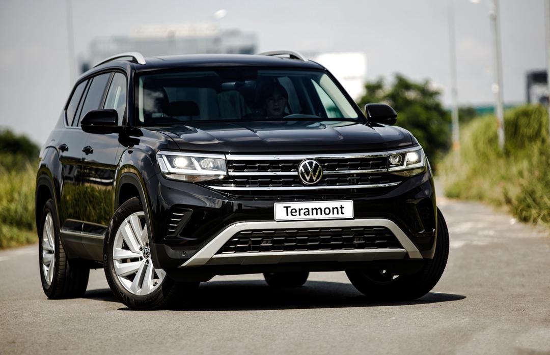 Volkswagen Teramont ra mắt thị trường Việt: cạnh tranh trực tiếp Ford Explorer và Toyota Prado Volkswagen Teramont ra mắt thị trường Việt: cạnh tranh trực tiếp Ford Explorer và Toyota Prado