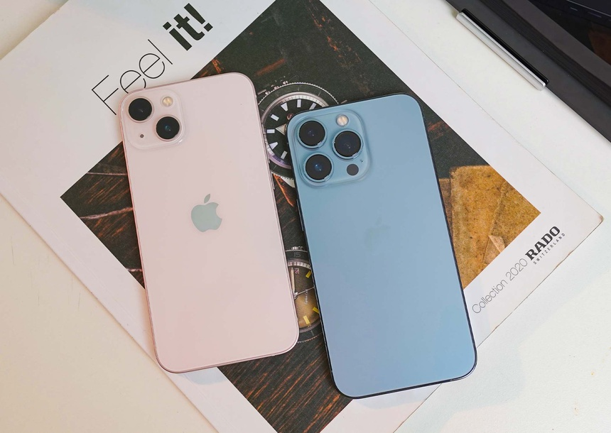 Khách mua iPhone 13 chính hãng phải kích hoạt máy tại cửa hàng Khách mua iPhone 13 chính hãng phải kích hoạt máy tại cửa hàng