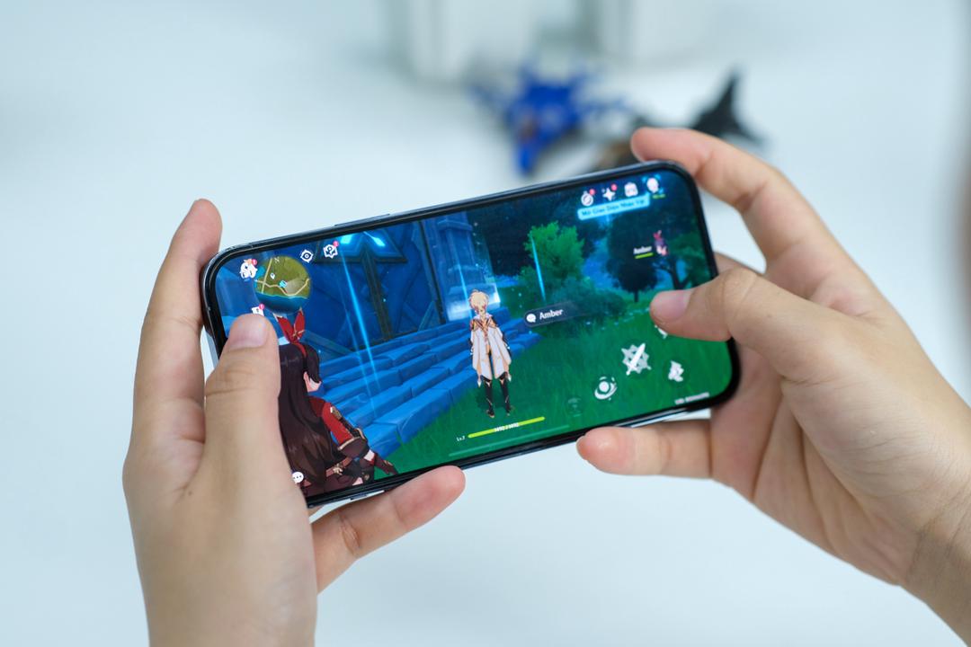 Đánh giá iPhone 13 Pro Max: Siêu phẩm không dành cho số đông Đánh giá iPhone 13 Pro Max: Siêu phẩm không dành cho số đông
