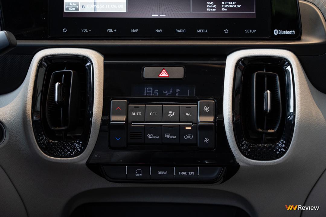 Chi tiết Kia Sonet bản cao cấp nhất: Giá 609 triệu đồng, nhiều trang bị theo xe Chi tiết Kia Sonet bản cao cấp nhất: Giá 609 triệu đồng, nhiều trang bị theo xe