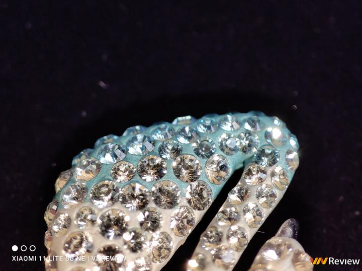 Đánh giá Xiaomi 11 Lite 5G NE Swarovski Edition: Khi smartphone còn là cách thể hiện cá tính Đánh giá Xiaomi 11 Lite 5G NE Swarovski Edition: Khi smartphone còn là cách thể hiện cá tính
