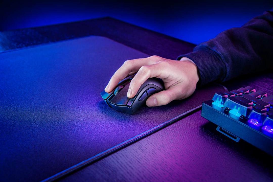 Razer ra mắt hàng loạt sản phẩm mới tại RazerCon 2021, mở rộng hệ sinh thái Razer Gold Razer ra mắt hàng loạt sản phẩm mới tại RazerCon 2021, mở rộng hệ sinh thái Razer Gold