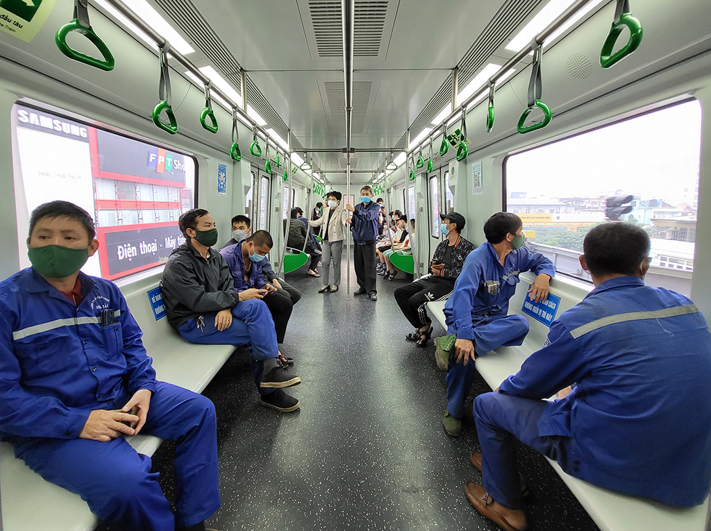 Một vòng tàu điện trên cao Cát Linh – Hà Đông Một vòng tàu điện trên cao Cát Linh – Hà Đông