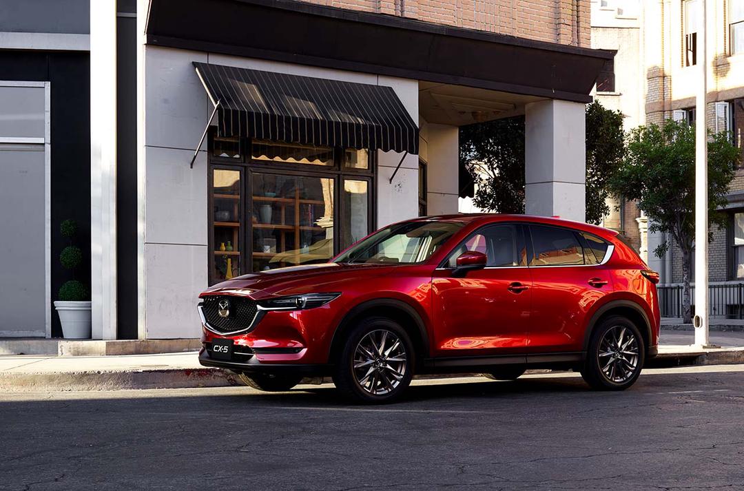 Mazda ưu đãi lệ phí trước bạ cho chủ xe, tặng kèm ưu đãi 120 triệu đồng Mazda ưu đãi lệ phí trước bạ cho chủ xe, tặng kèm ưu đãi 120 triệu đồng