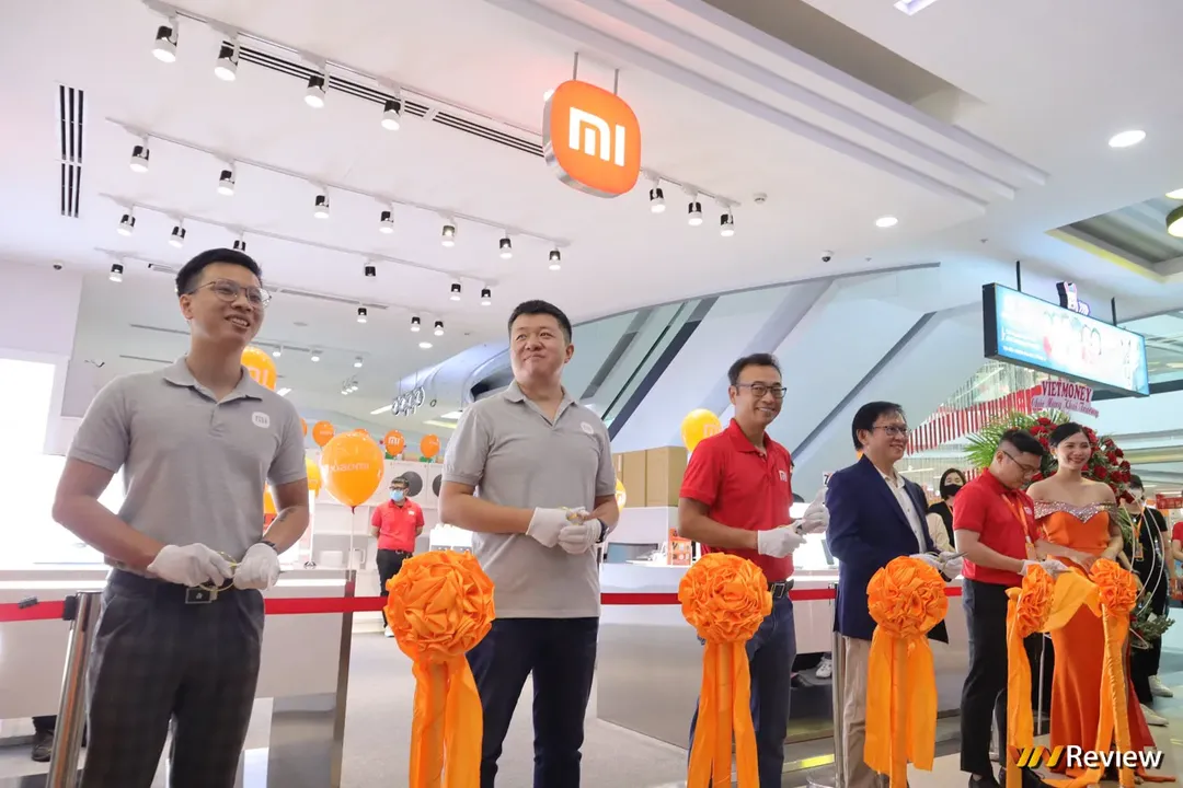 Xiaomi hợp tác cùng Digiworld khai trương Xiaomi Zone tại Vạn Hạnh Mall, TP.HCM Xiaomi hợp tác cùng Digiworld khai trương Xiaomi Zone tại Vạn Hạnh Mall, TP.HCM