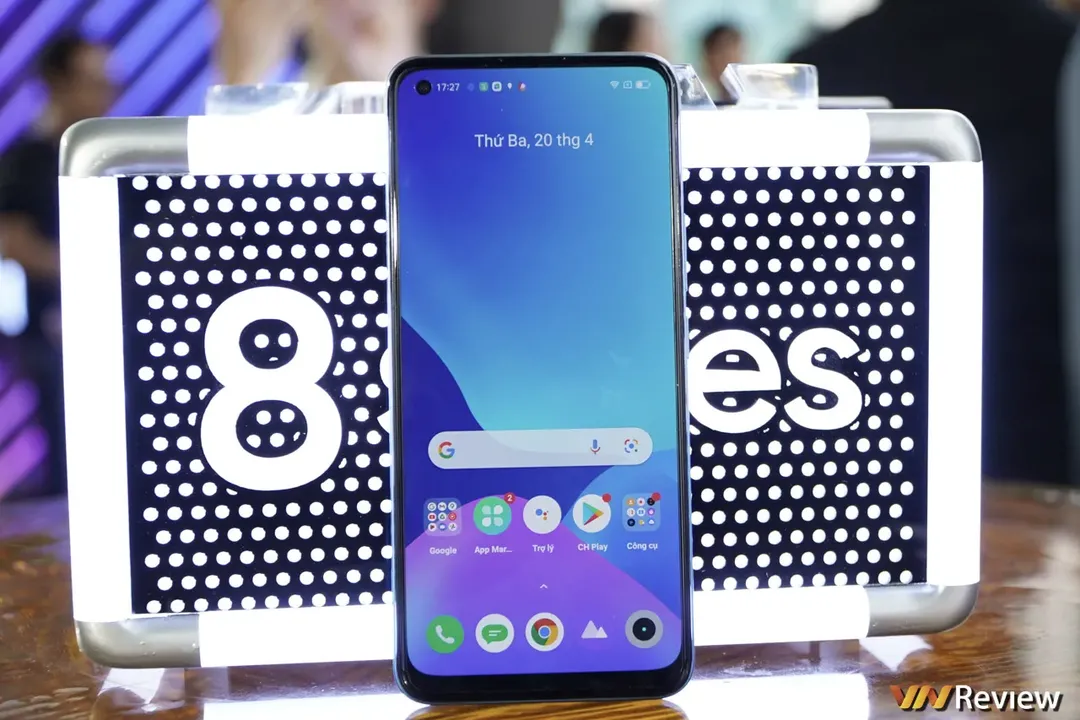 Những smartphone đáng mua nhất ở các tầm giá dịp Tết Nhâm Dần 2022 Những smartphone đáng mua nhất ở các tầm giá dịp Tết Nhâm Dần 2022
