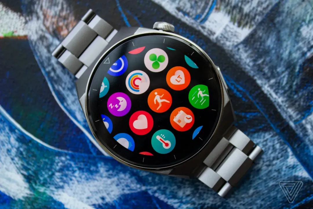 So sánh Huawei Watch GT 3 Pro và Samsung Galaxy Watch 4 Classic: đâu là chiếc smartwatch phù hợp với bạn? So sánh Huawei Watch GT 3 Pro và Samsung Galaxy Watch 4 Classic: đâu là chiếc smartwatch phù hợp với bạn?