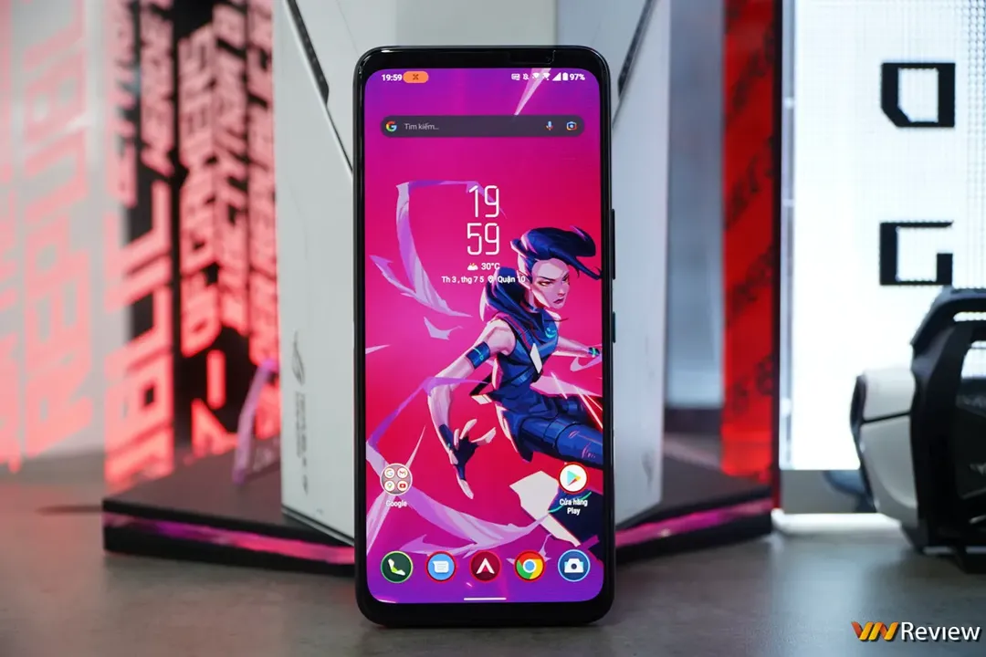 Trên tay Asus ROG Phone 6 và 6 Pro: điện thoại mạnh nhất thế giới, nhiều thông số trội hơn cả laptop  Trên tay Asus ROG Phone 6 và 6 Pro: điện thoại mạnh nhất thế giới, nhiều thông số trội hơn cả laptop