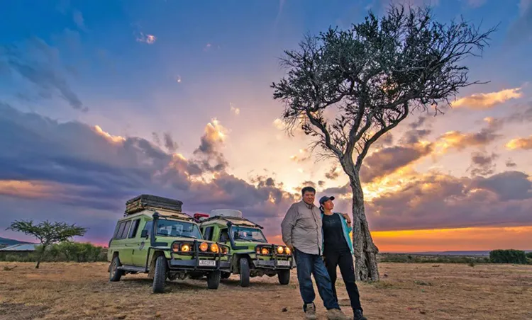 Cặp vợ chồng “điên rồ nhất Trung Quốc”: bán cả gia sản lấy 100 triệu tệ đi vòng quanh thế giới 10 năm lại kiếm được gấp đôi Cặp vợ chồng “điên rồ nhất Trung Quốc”: bán cả gia sản lấy 100 triệu tệ đi vòng quanh thế giới 10 năm lại kiếm được gấp đôi