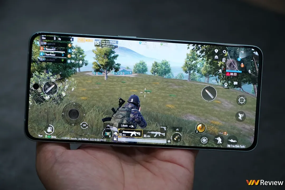 Đánh giá Oppo Reno8 Pro 5G: làm rất tốt bên ngoài nhưng vẫn còn thiếu một chút ở bên trong Đánh giá Oppo Reno8 Pro 5G: làm rất tốt bên ngoài nhưng vẫn còn thiếu một chút ở bên trong