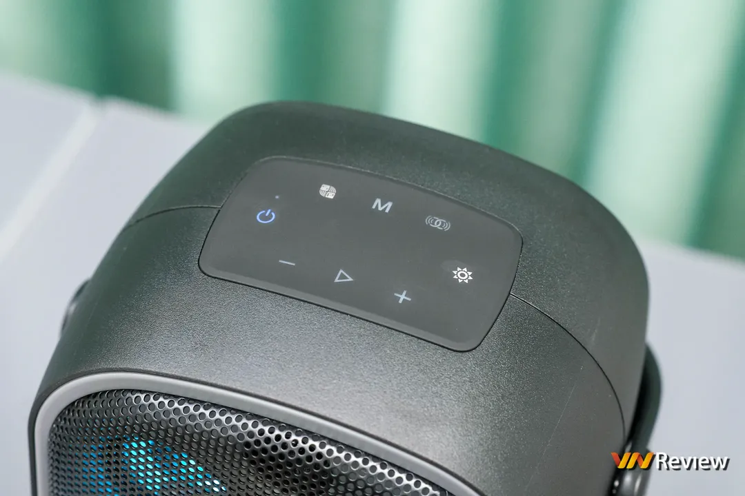 Đánh giá loa bluetooth Tronsmart Halo 100: Làm mới cuộc chơi loa party Đánh giá loa bluetooth Tronsmart Halo 100: Làm mới cuộc chơi loa party