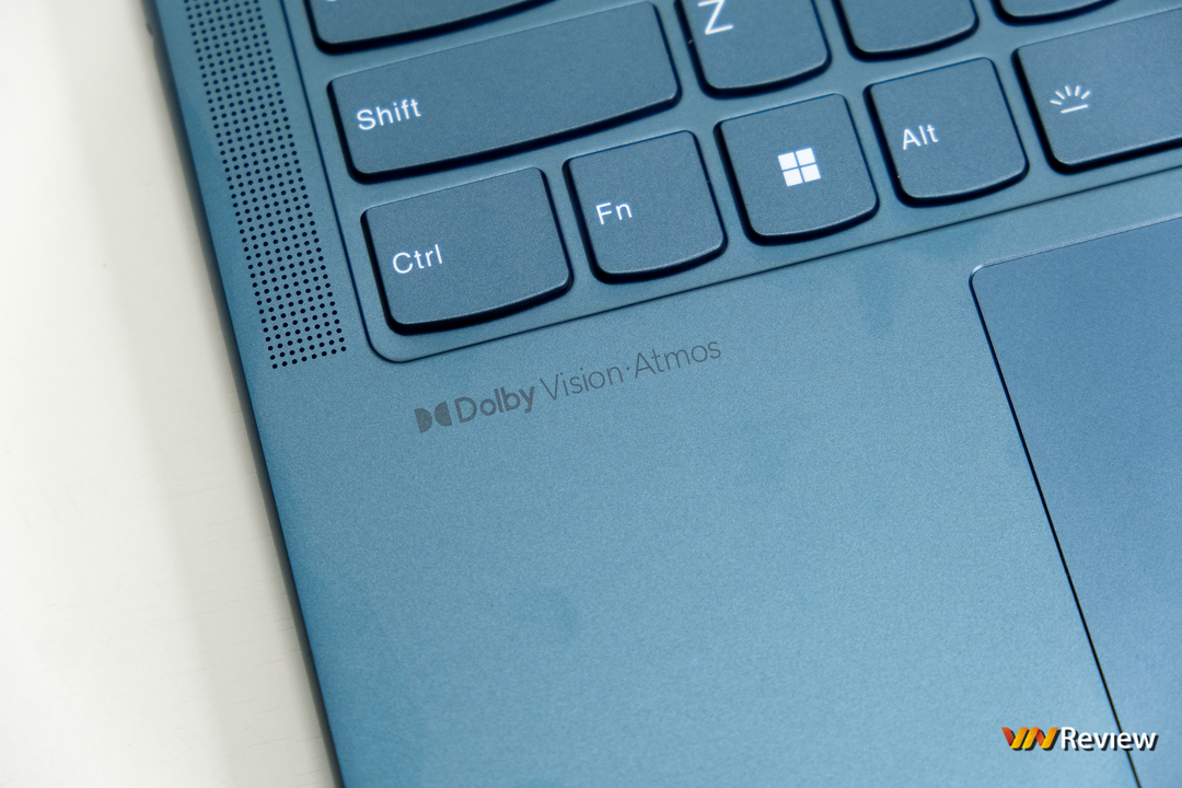 Đánh giá Lenovo Yoga 7i Gen 8 (2023): Sẽ là chiếc laptop 2-trong-1 đáng mua nhất năm nay Đánh giá Lenovo Yoga 7i Gen 8 (2023): Sẽ là chiếc laptop 2-trong-1 đáng mua nhất năm nay