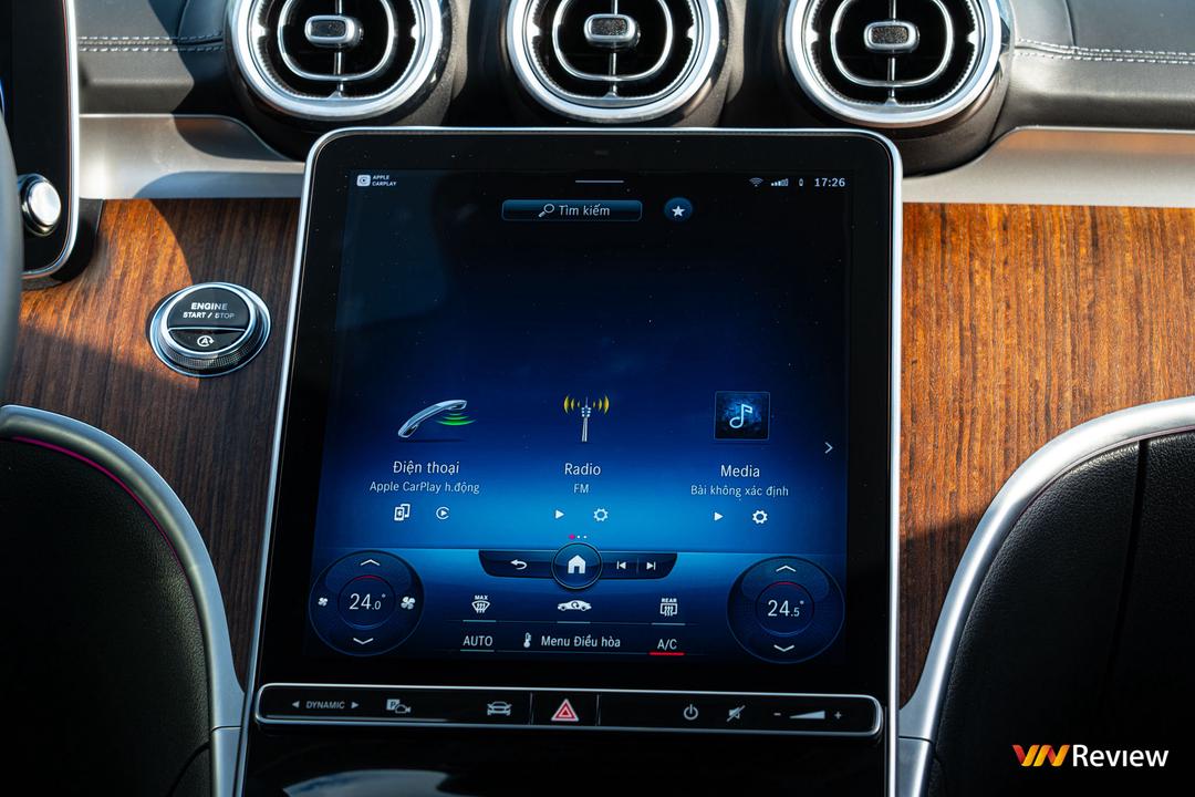 Trải nghiệm Mercedes-Benz C 200 Avantgarde Plus: Cánh cửa bước vào thế giới Mercedes-Benz Trải nghiệm Mercedes-Benz C 200 Avantgarde Plus: Cánh cửa bước vào thế giới Mercedes-Benz