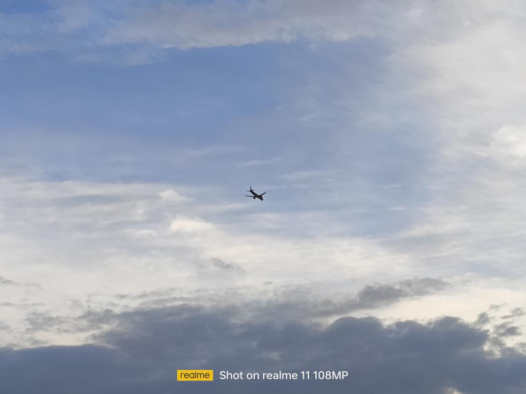 Đánh giá realme 11: tập trung vào những điều thiết yếu Đánh giá realme 11: tập trung vào những điều thiết yếu