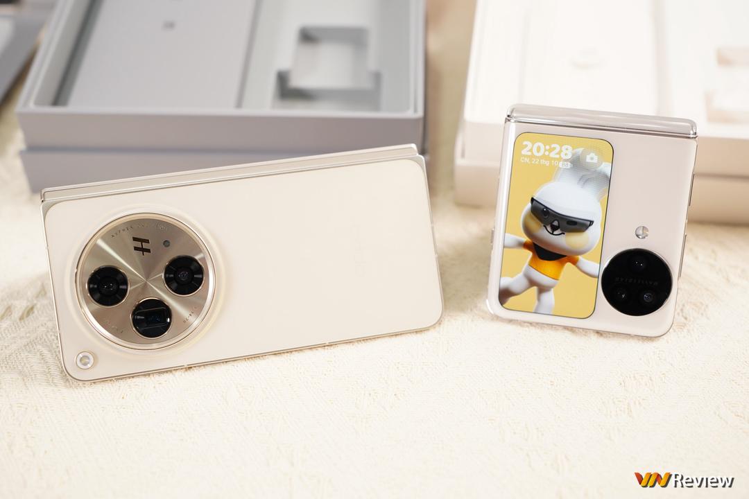 Mở hộp Oppo Find N3 và Find N3 Flip vừa ra mắt tại Việt Nam: khi Oppo “tuyên chiến” với Samsung Mở hộp Oppo Find N3 và Find N3 Flip vừa ra mắt tại Việt Nam: khi Oppo “tuyên chiến” với Samsung