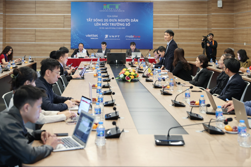 Việt Nam chính thức tắt sóng 2G từ tháng 9/2024, điện thoại cục gạch sẽ không dùng được nữa? Việt Nam chính thức tắt sóng 2G từ tháng 9/2024, điện thoại cục gạch sẽ không dùng được nữa?