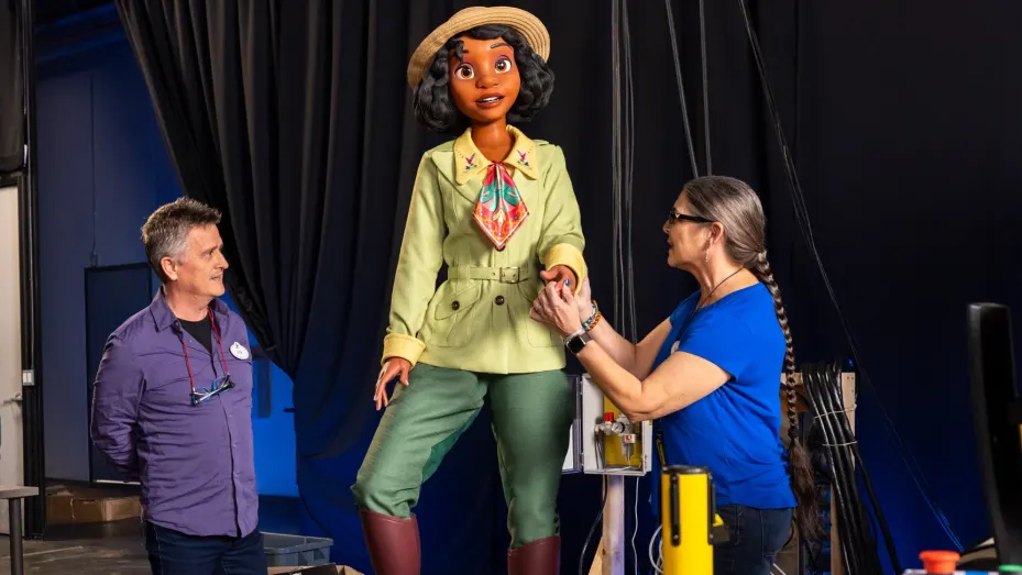 Không phải phim chiếu rạp cũng chẳng phải streaming, đây mới là “mỏ vàng” nuôi sống Disney nước Mỹ Không phải phim chiếu rạp cũng chẳng phải streaming, đây mới là “mỏ vàng” nuôi sống Disney nước Mỹ