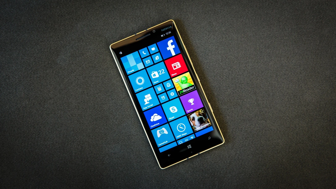 Tròn 10 năm cú bắt tay đi vào lòng đất của Microsoft và Nokia Tròn 10 năm cú bắt tay đi vào lòng đất của Microsoft và Nokia