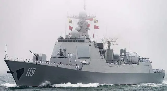 Báo Nga băn khoăn liệu mua tàu chiến của Trung Quốc có được không? Cựu chiến binh Hải quân Nga phản đối, vì hai lý do Báo Nga băn khoăn liệu mua tàu chiến của Trung Quốc có được không? Cựu chiến binh Hải quân Nga phản đối, vì hai lý do