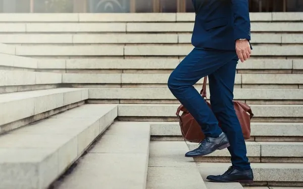 Đọc vị tính cách con người qua dáng đi, đọc thử xem có đúng với bản thân không nhé! Đọc vị tính cách con người qua dáng đi, đọc thử xem có đúng với bản thân không nhé!