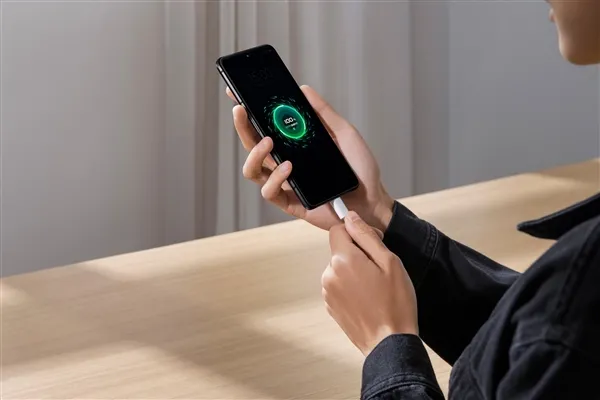 Tại sao một số smartphone chỉ với 1% pin dùng được rất lâu? Một số khác còn 10% nhưng sập nguồn nhanh chóng? Tại sao một số smartphone chỉ với 1% pin dùng được rất lâu? Một số khác còn 10% nhưng sập nguồn nhanh chóng?