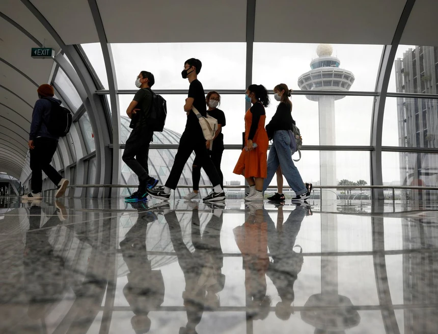 Singapore phát hiện người mắc biến chủng Omicron dù đã tiêm mũi thứ ba Singapore phát hiện người mắc biến chủng Omicron dù đã tiêm mũi thứ ba