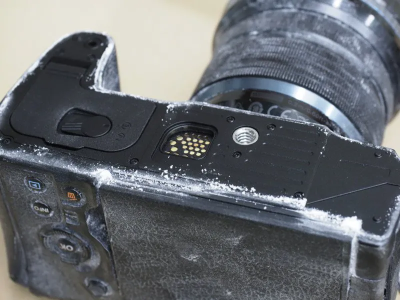 Máy ảnh Olympus bị tra tấn nhiều lần trước khi xuất xưởng Máy ảnh Olympus bị tra tấn nhiều lần trước khi xuất xưởng