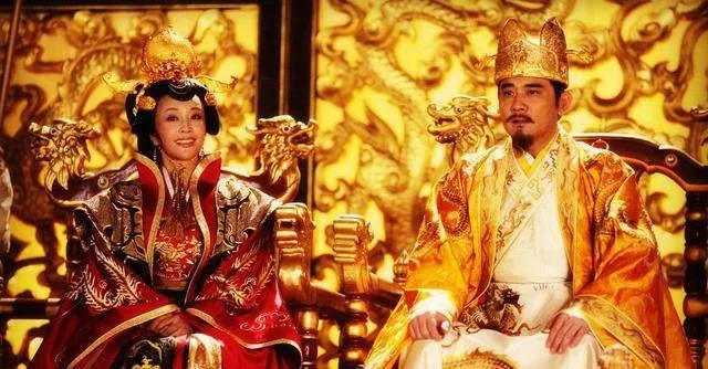 Bí ẩn lăng mộ Võ Tắc Thiên: Xác định được vị trí nhưng không khai quật được  Bí ẩn lăng mộ Võ Tắc Thiên: Xác định được vị trí nhưng không khai quật được