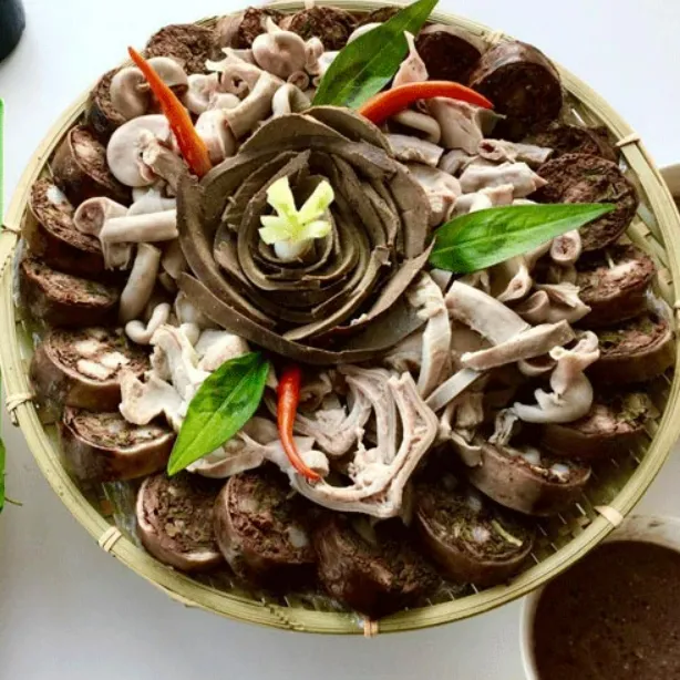 Thịt nội tạng chứa nhiều chất dinh dưỡng, nhưng đừng tưởng ai cũng ăn được nhé! Thịt nội tạng chứa nhiều chất dinh dưỡng, nhưng đừng tưởng ai cũng ăn được nhé!