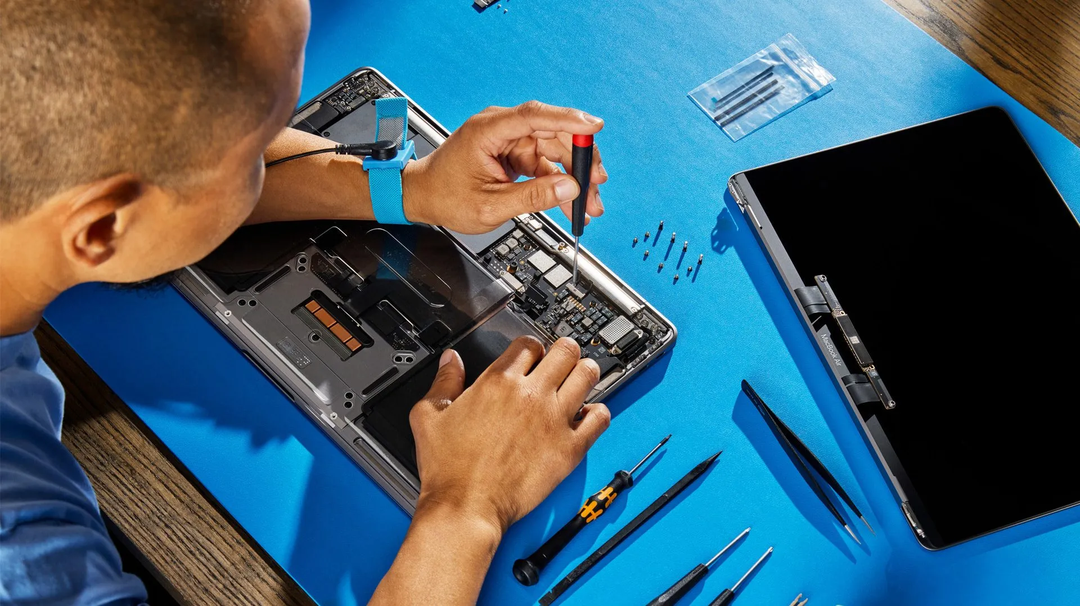 Apple mở rộng dịch vụ tự sửa chữa, cho phép người dùng có quyền tự sửa iPhone 15 và máy Mac dùng chip M2   Apple mở rộng dịch vụ tự sửa chữa, cho phép người dùng có quyền tự sửa iPhone 15 và máy Mac dùng chip M2