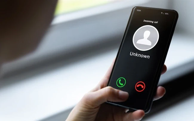 Ba nhà mạng FPT, Viettel, CMC bị đề nghị xử phạt hơn 400 triệu đồng vì để cuộc gọi rác lộng hành Ba nhà mạng FPT, Viettel, CMC bị đề nghị xử phạt hơn 400 triệu đồng vì để cuộc gọi rác lộng hành