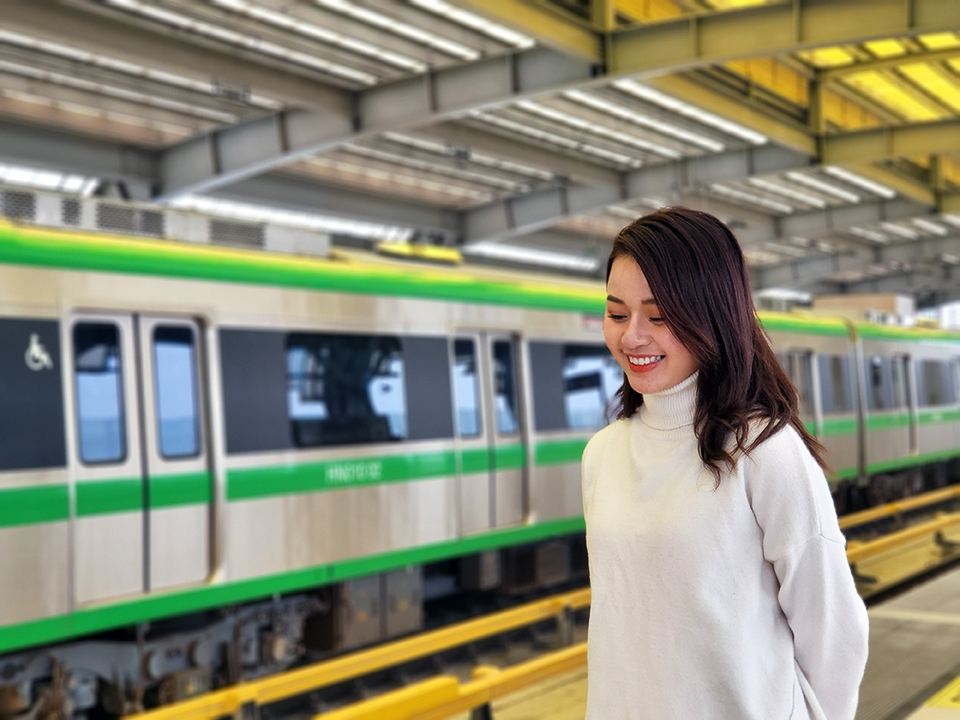 Một vòng tàu điện trên cao Cát Linh – Hà Đông Một vòng tàu điện trên cao Cát Linh – Hà Đông