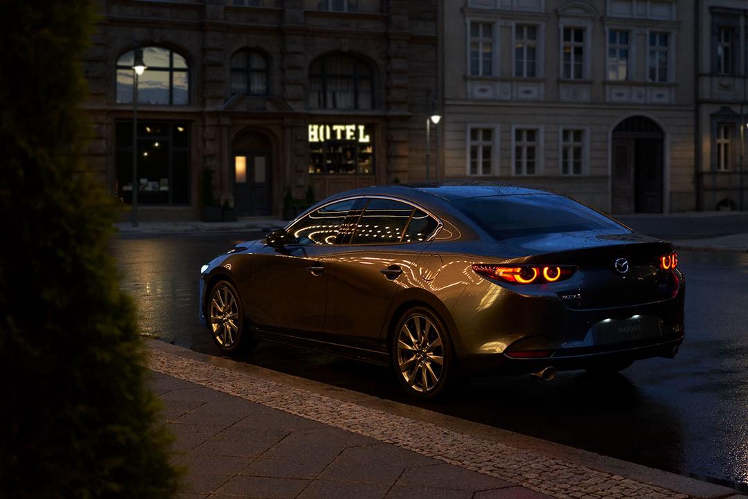 Mazda ưu đãi lệ phí trước bạ cho chủ xe, tặng kèm ưu đãi 120 triệu đồng Mazda ưu đãi lệ phí trước bạ cho chủ xe, tặng kèm ưu đãi 120 triệu đồng